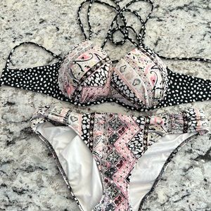 Victoria’s Secret push-up bikini 34C; knockout bottoms medium